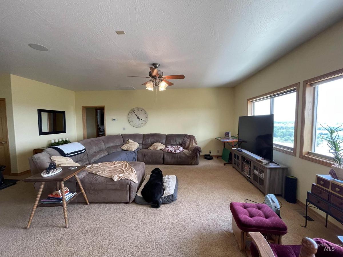 MLS #98878782 img 22