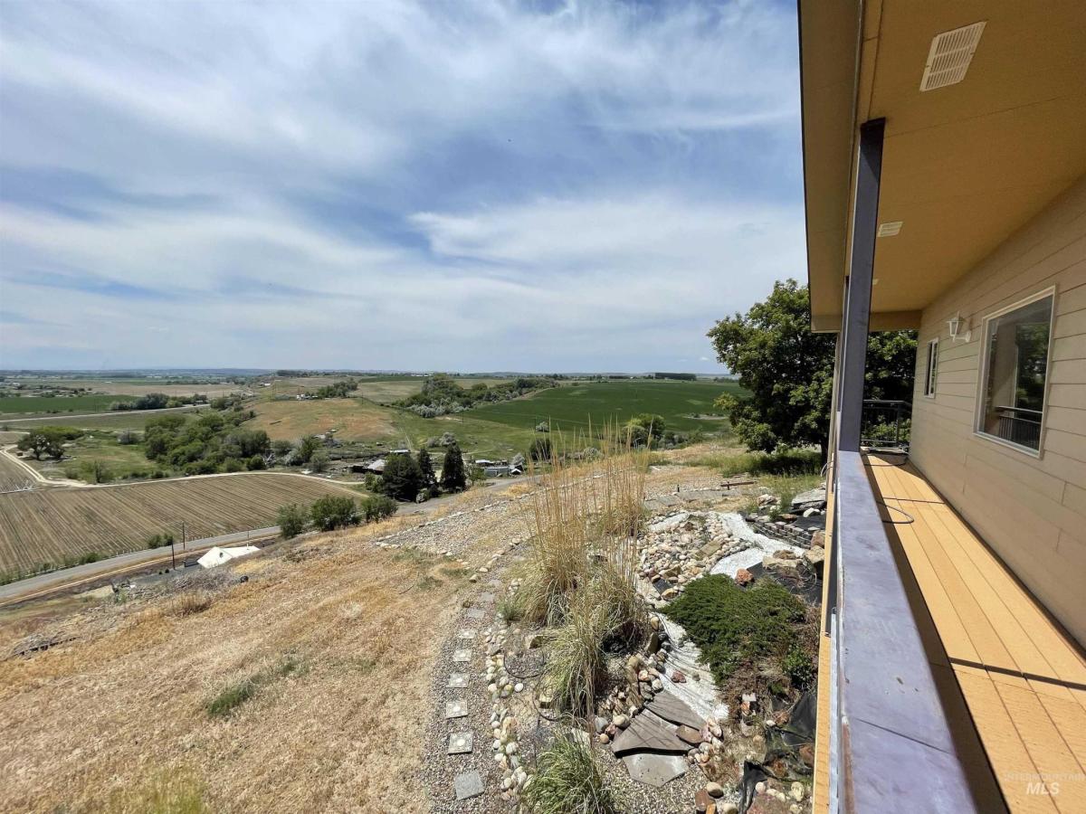 MLS #98878782 img 28