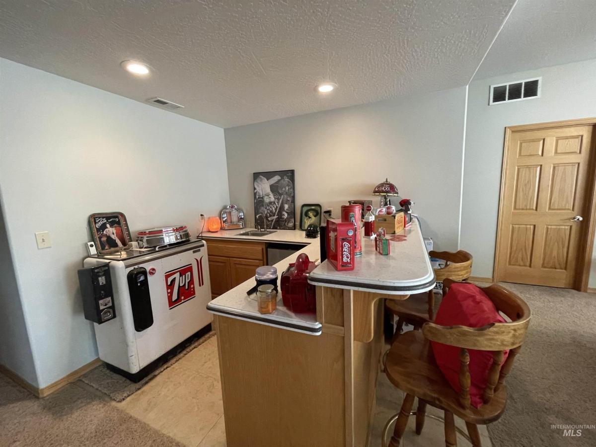 MLS #98878782 img 32