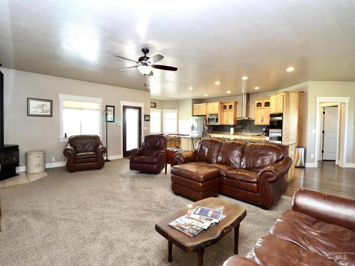 MLS #98881521 img 15