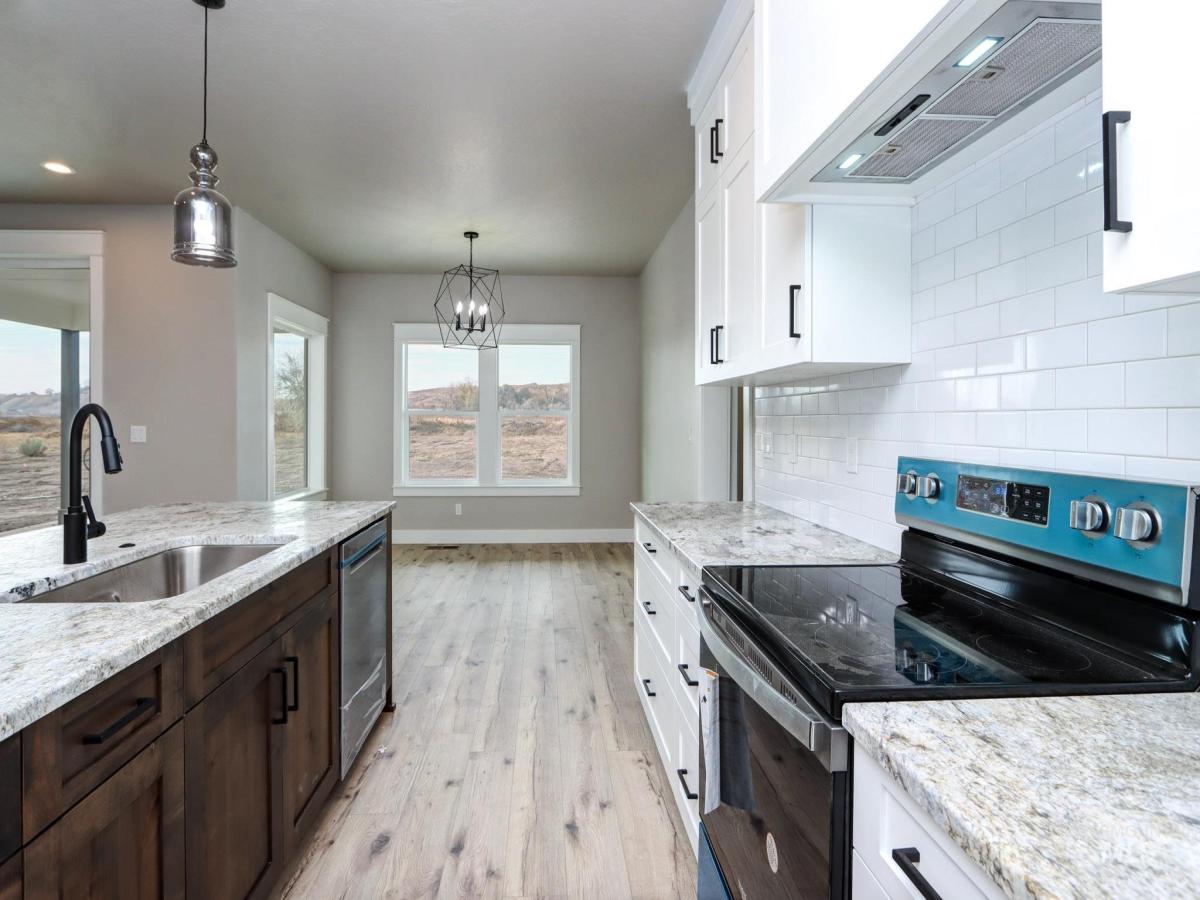 MLS #98892043 img 10