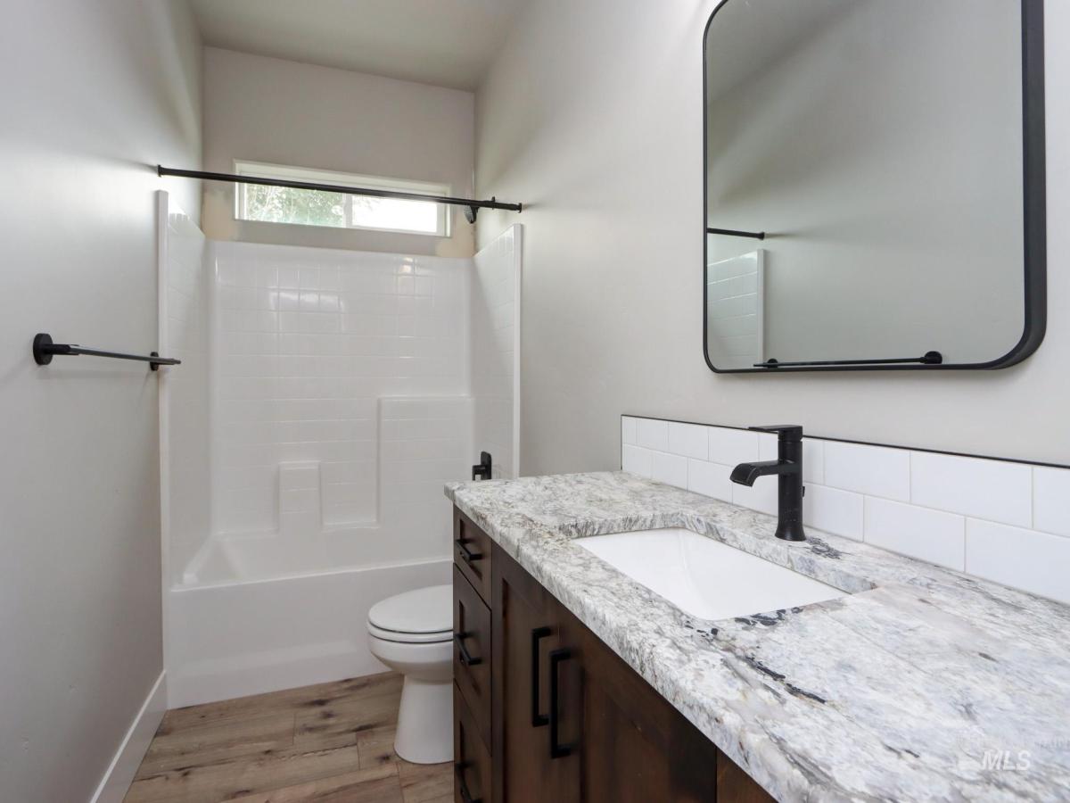 MLS #98892043 img 17