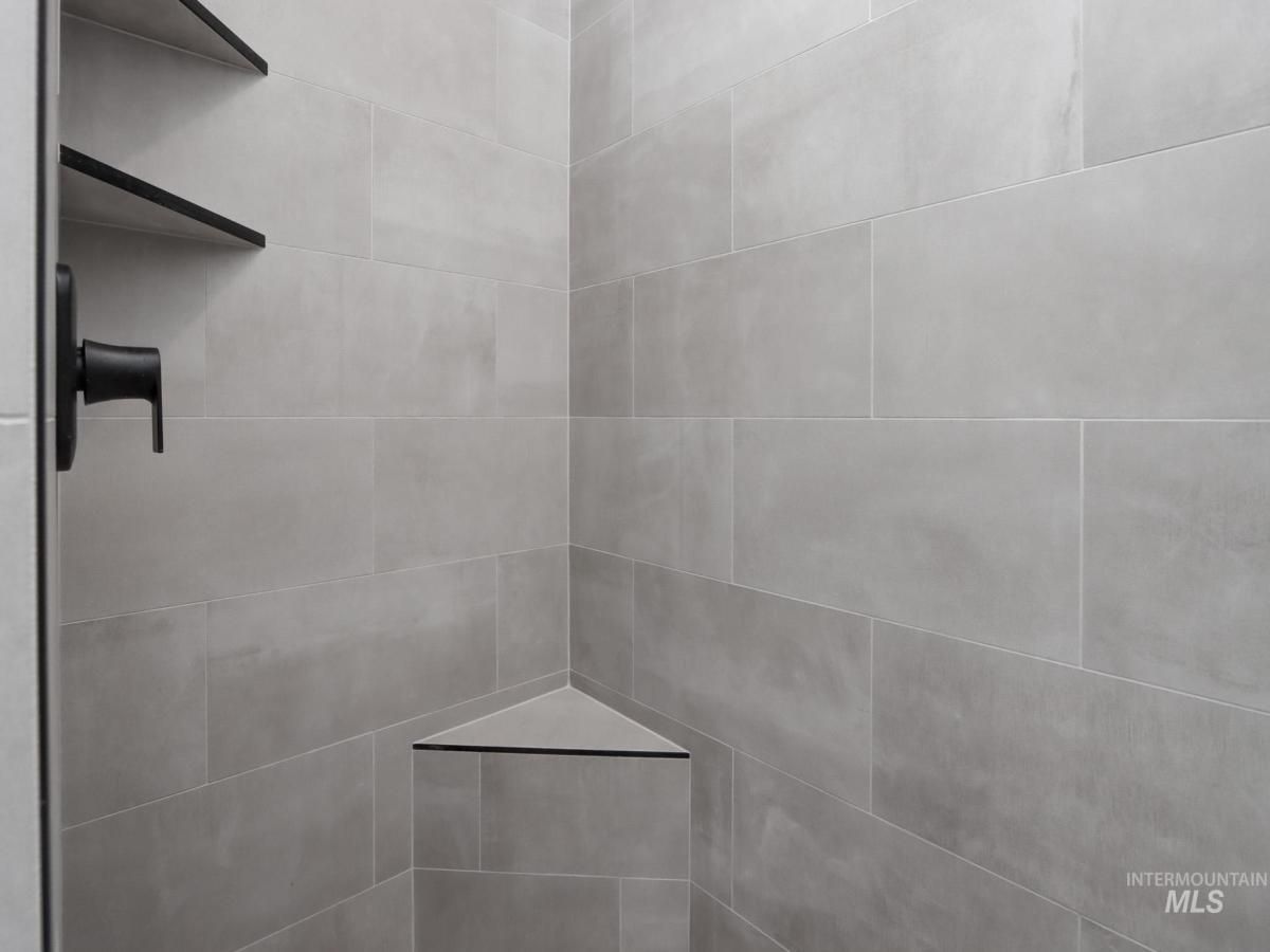 MLS #98892043 img 33