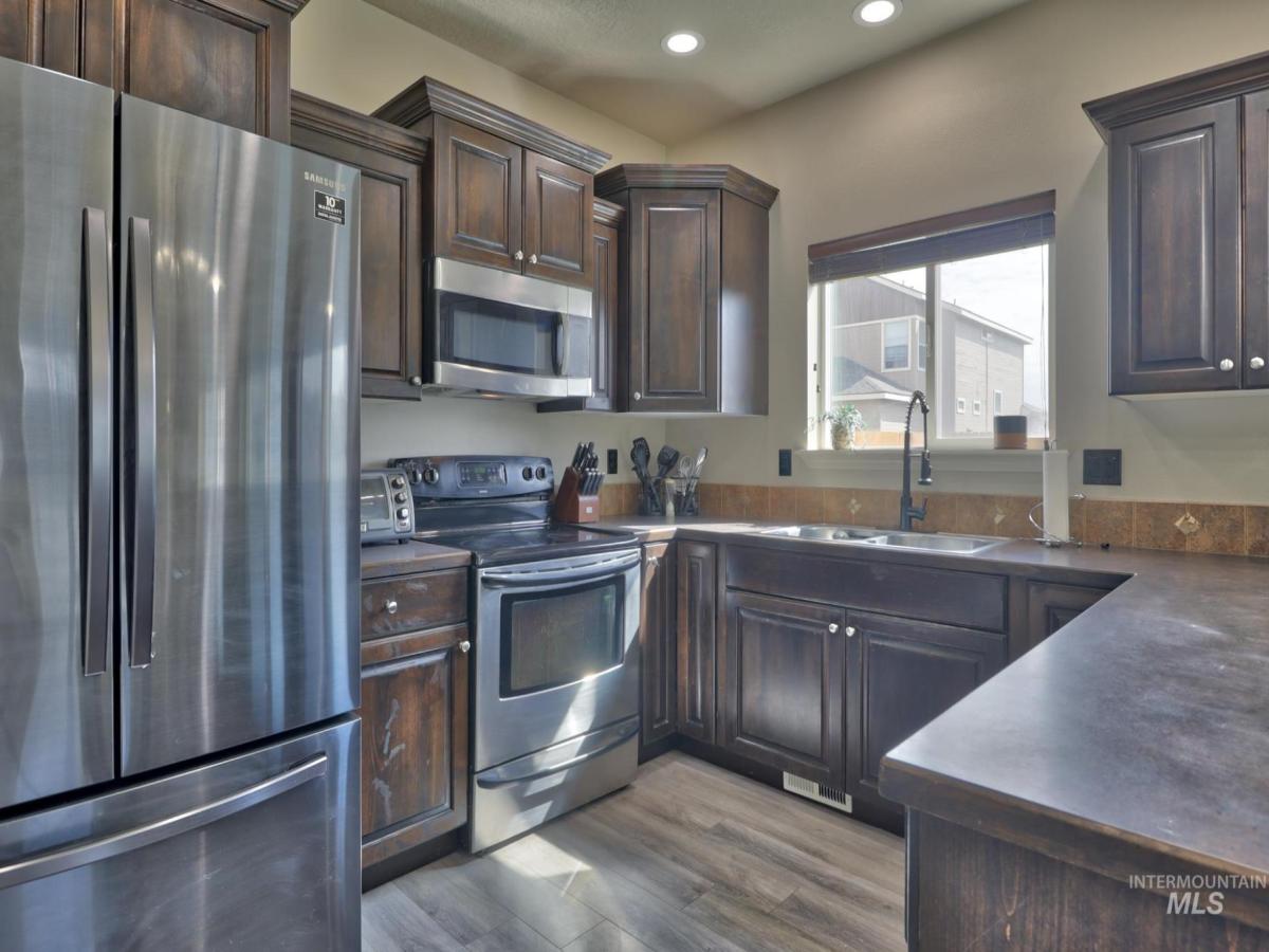 MLS #98908010 image #0