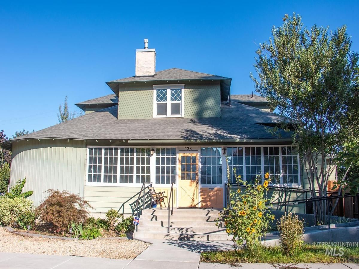 MLS #98923061 image #0