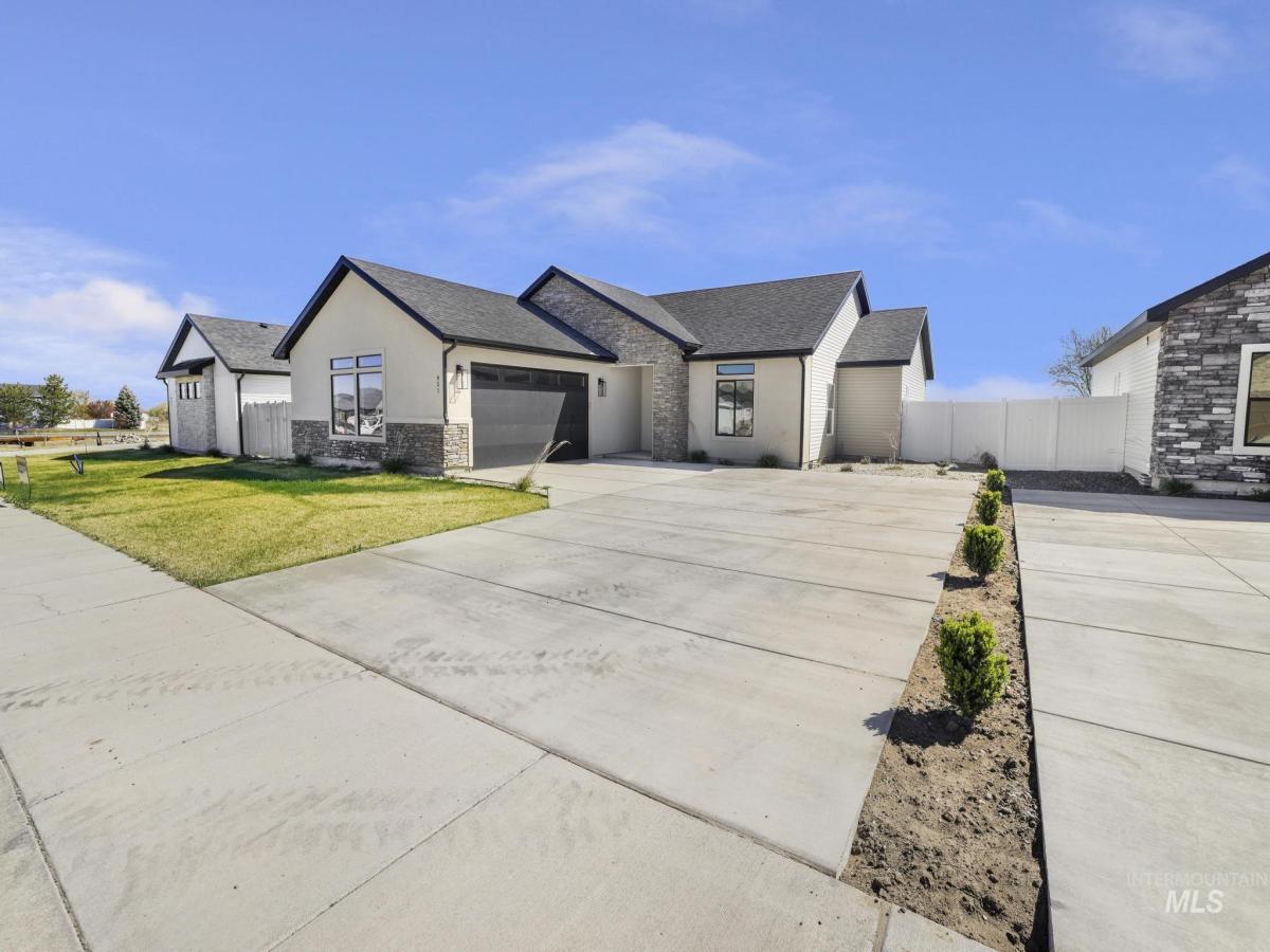 MLS #98954638 image #0