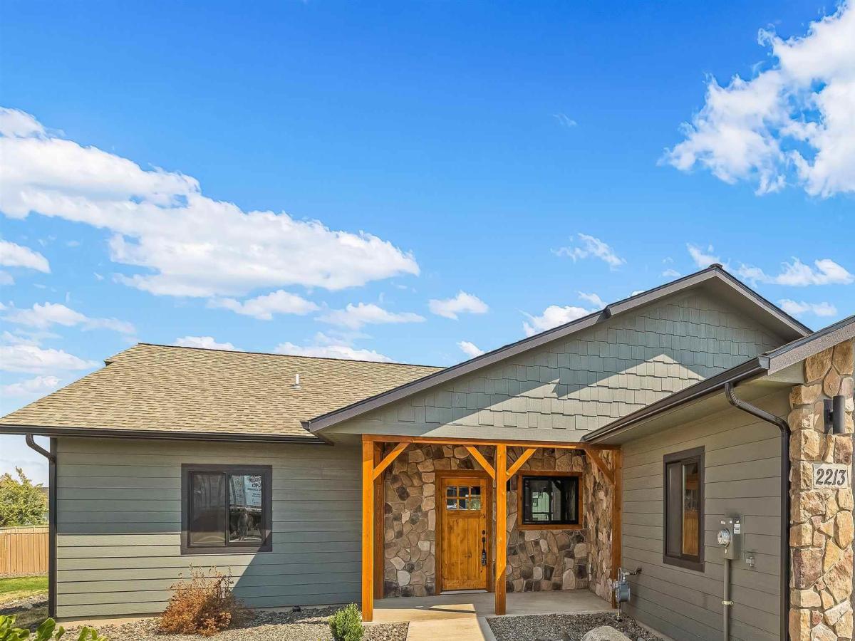MLS #98957177 image #0