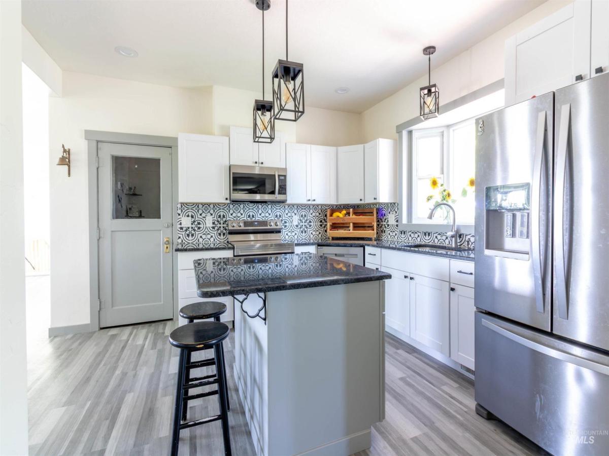 MLS #98957467 image #0