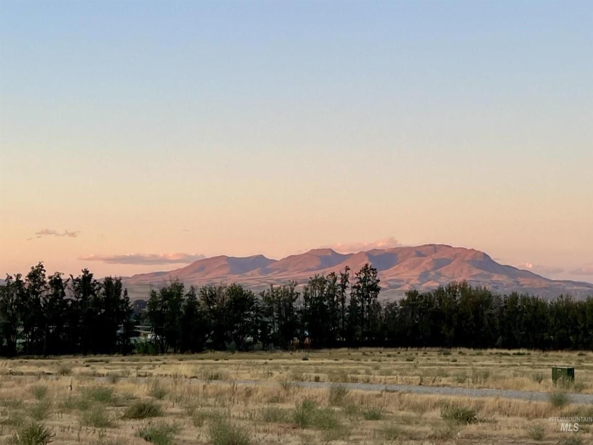 MLS #98957904 image #0