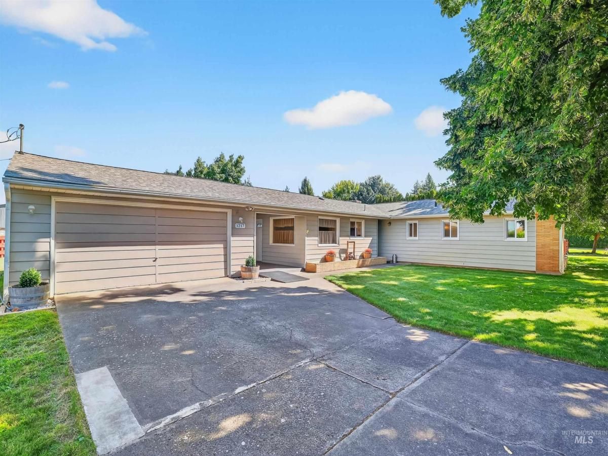 MLS #98960633 image #0