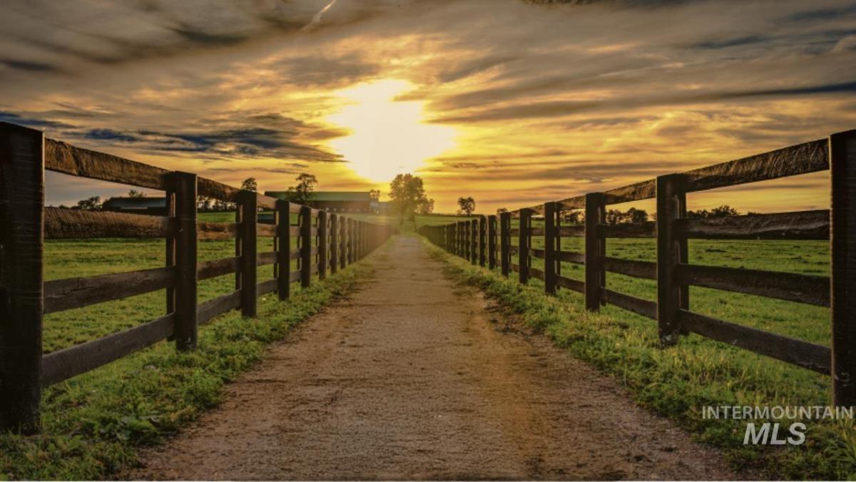 MLS #98960800 image #0