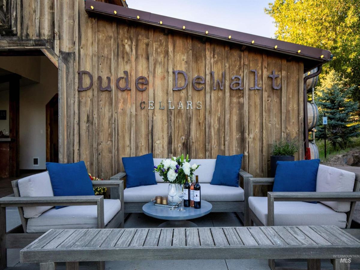 MLS #98962273 image #0