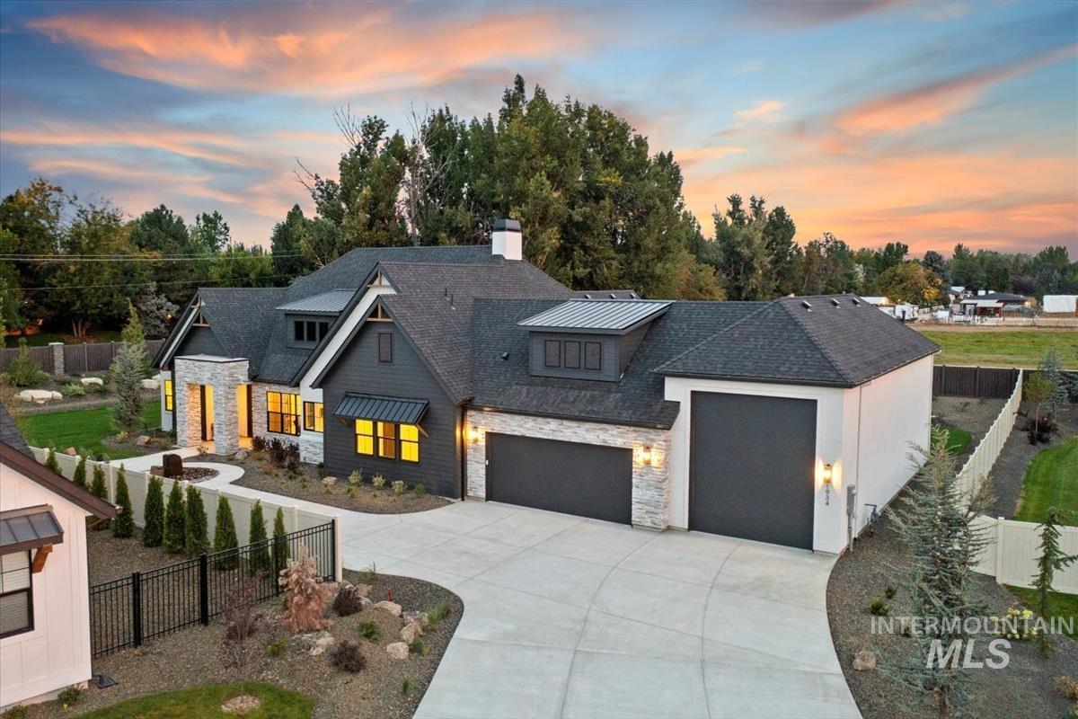 MLS #98962629 image #0