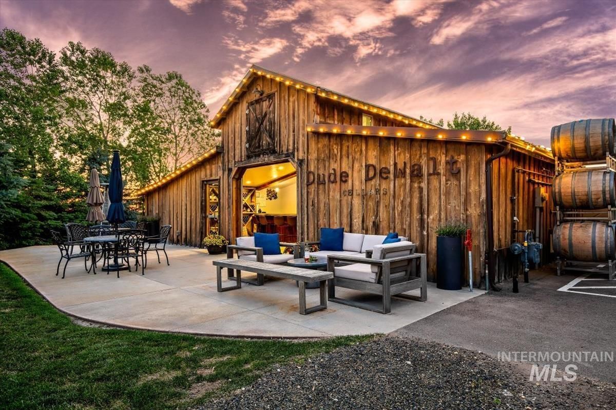 MLS #98963829 image #0