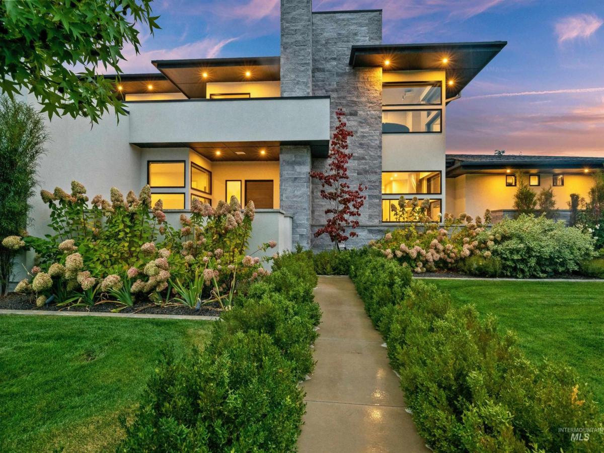 MLS #98964049 image #0