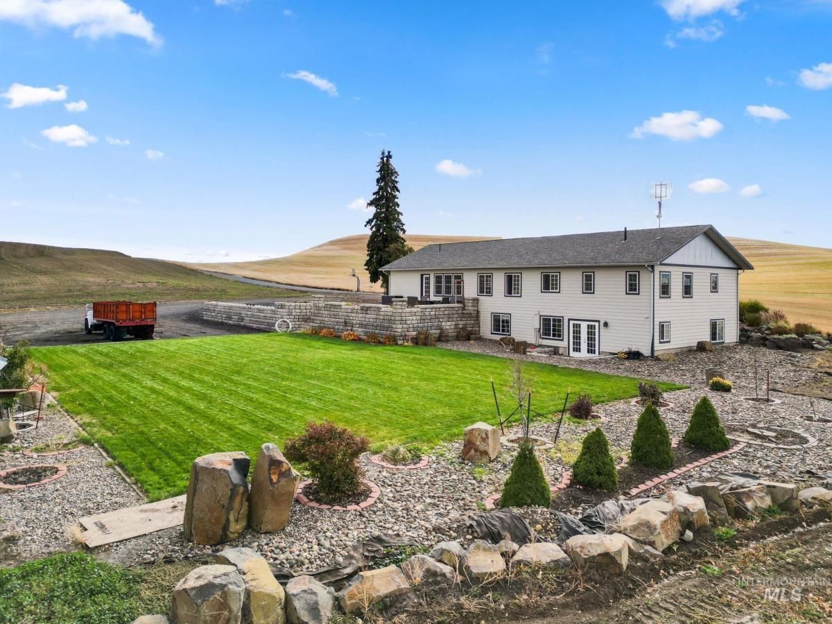 MLS #98965627 image #0