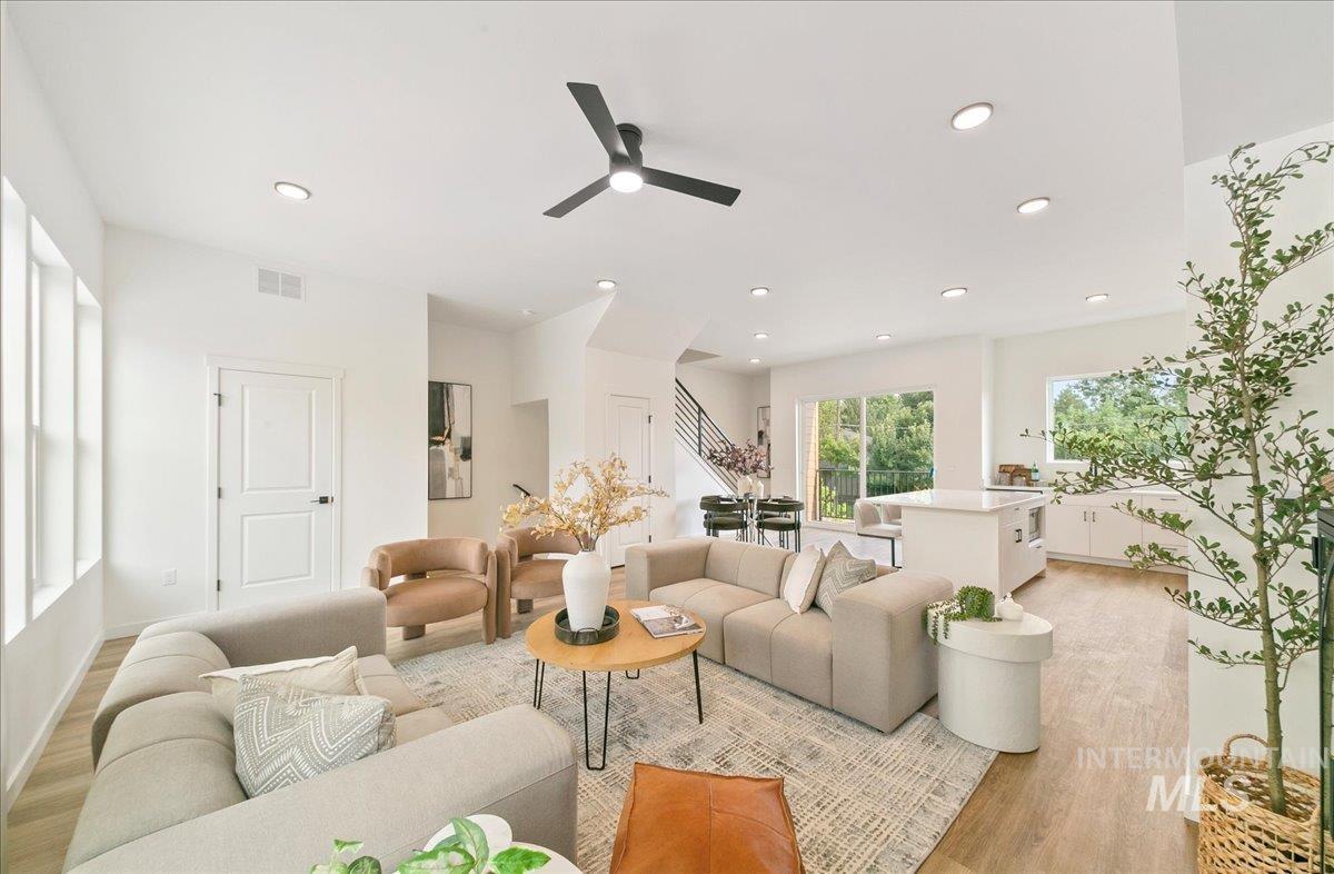 MLS #98968096 image #0