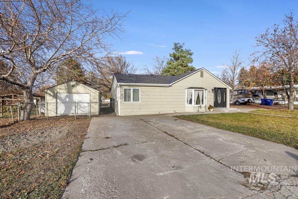 MLS #98968100 image #0