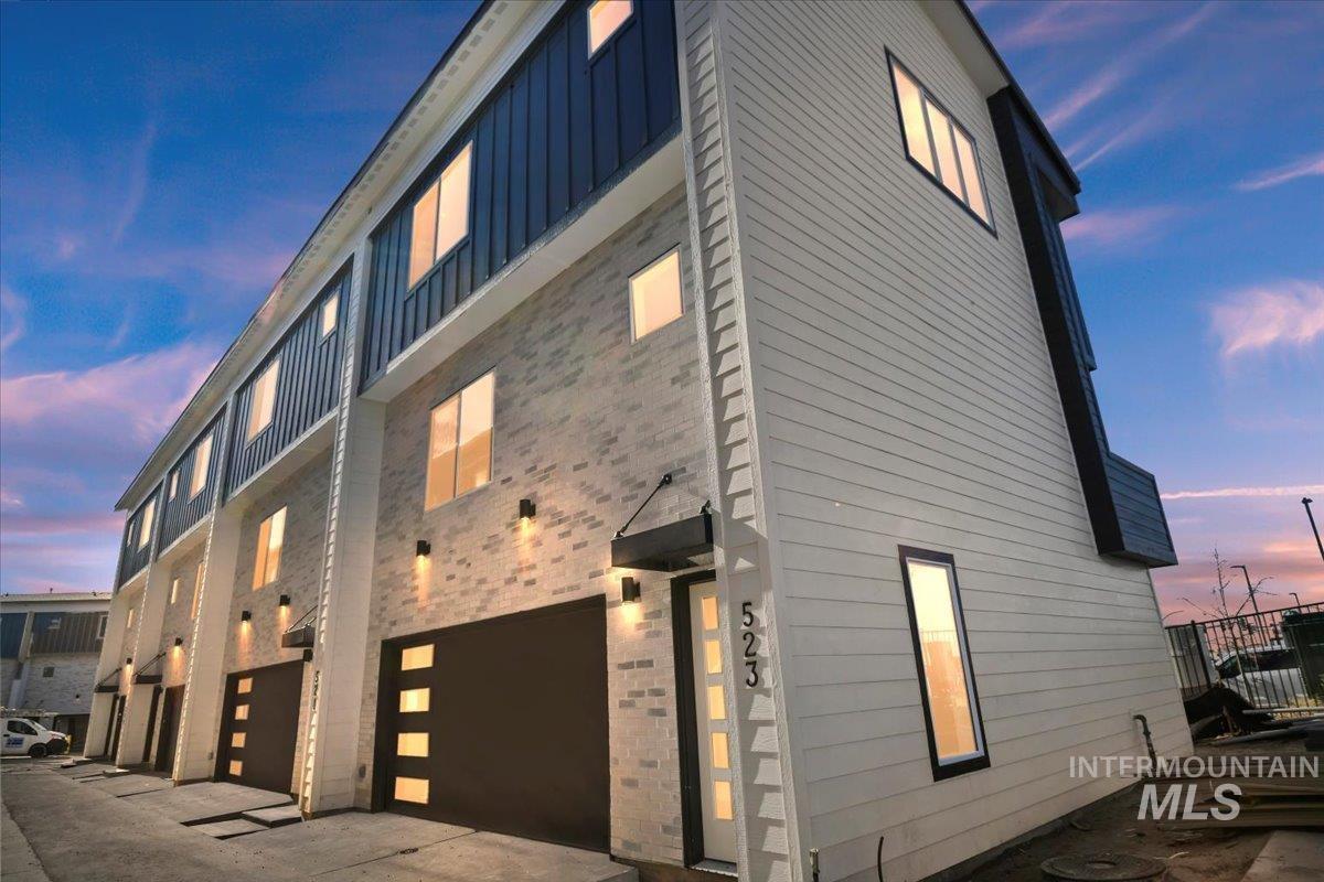 MLS #98968290 image #0