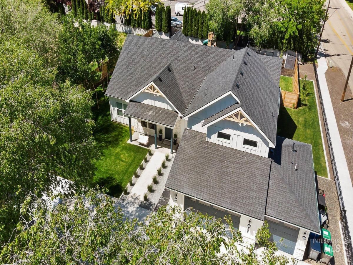 MLS #98968320 image #0