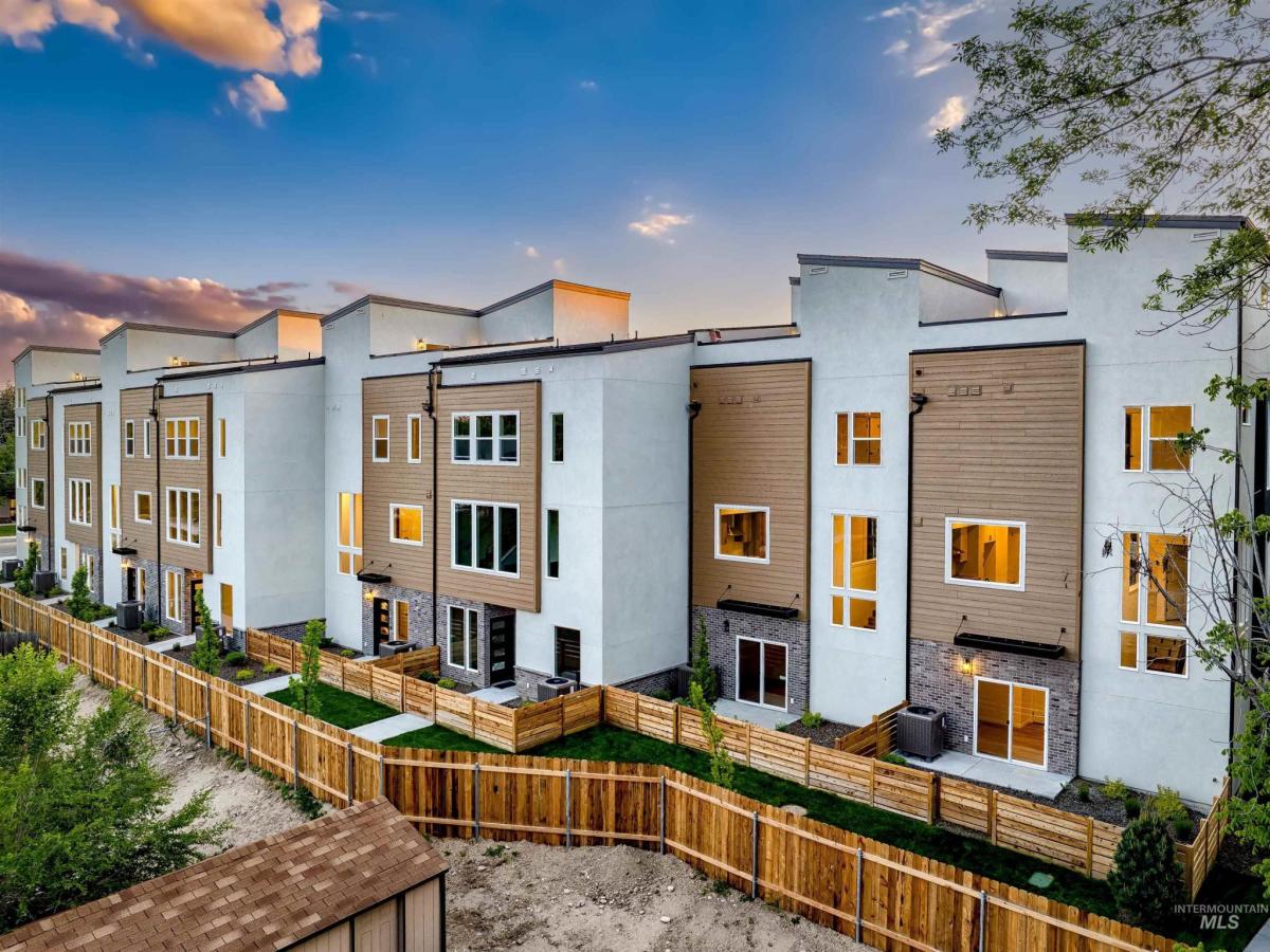 MLS #98968096 image #0