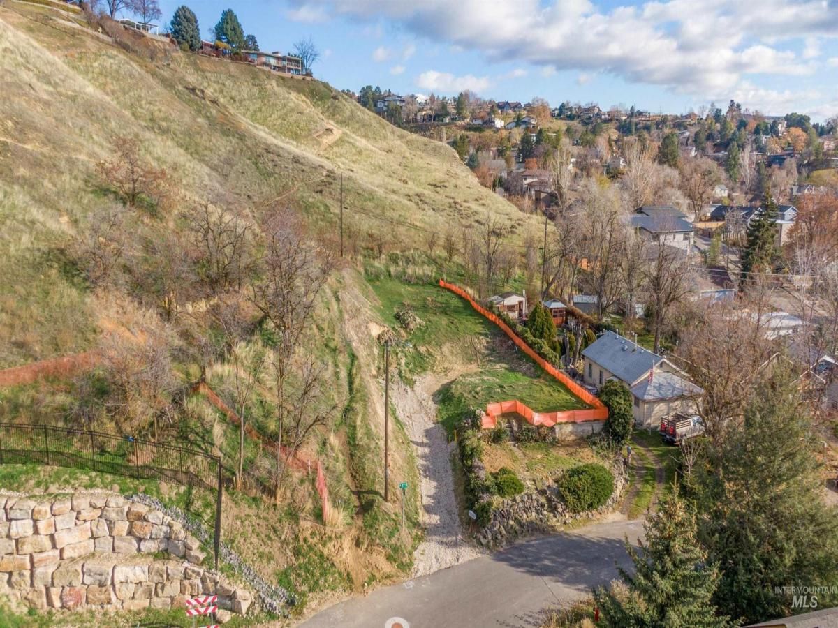 MLS #98969035 image #0