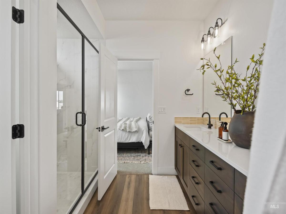 MLS #98970049 image #0