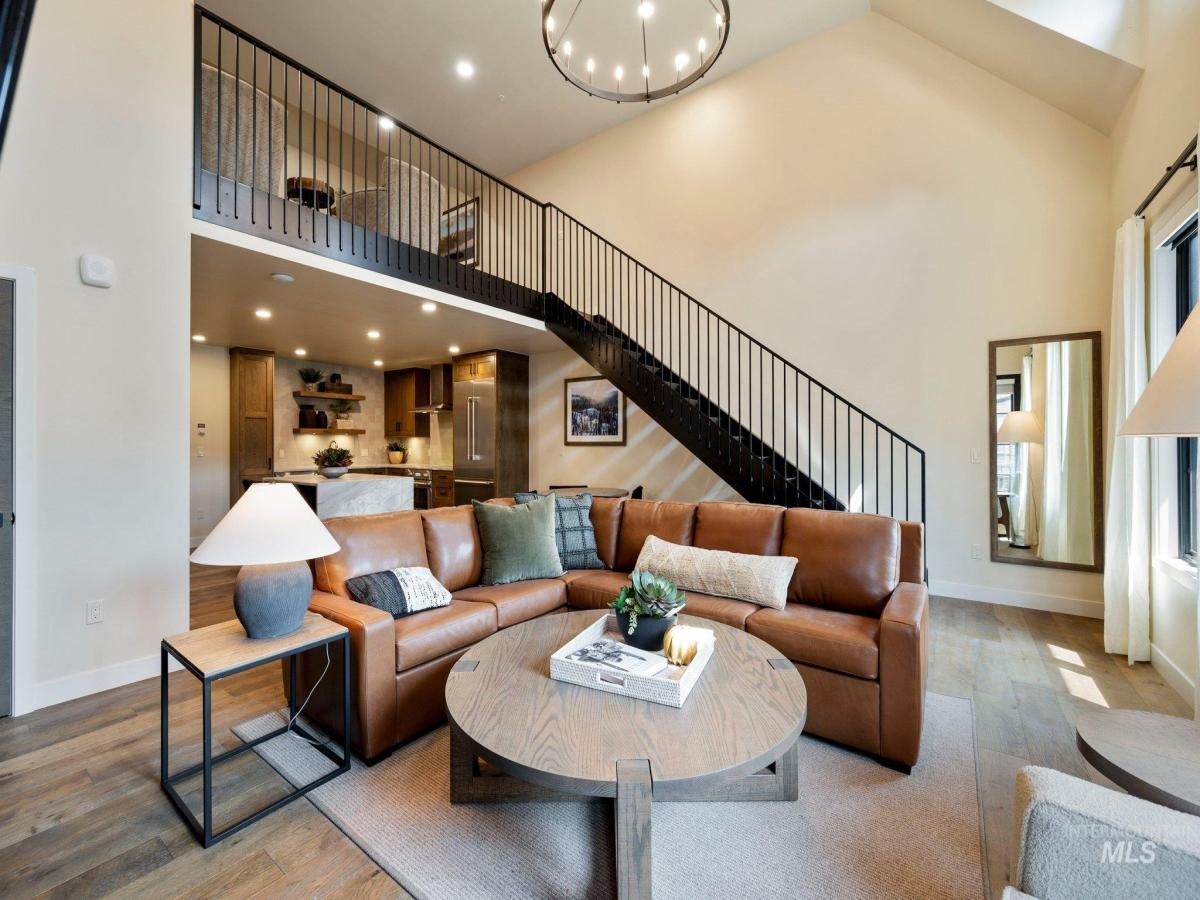 MLS #98971684 image #0