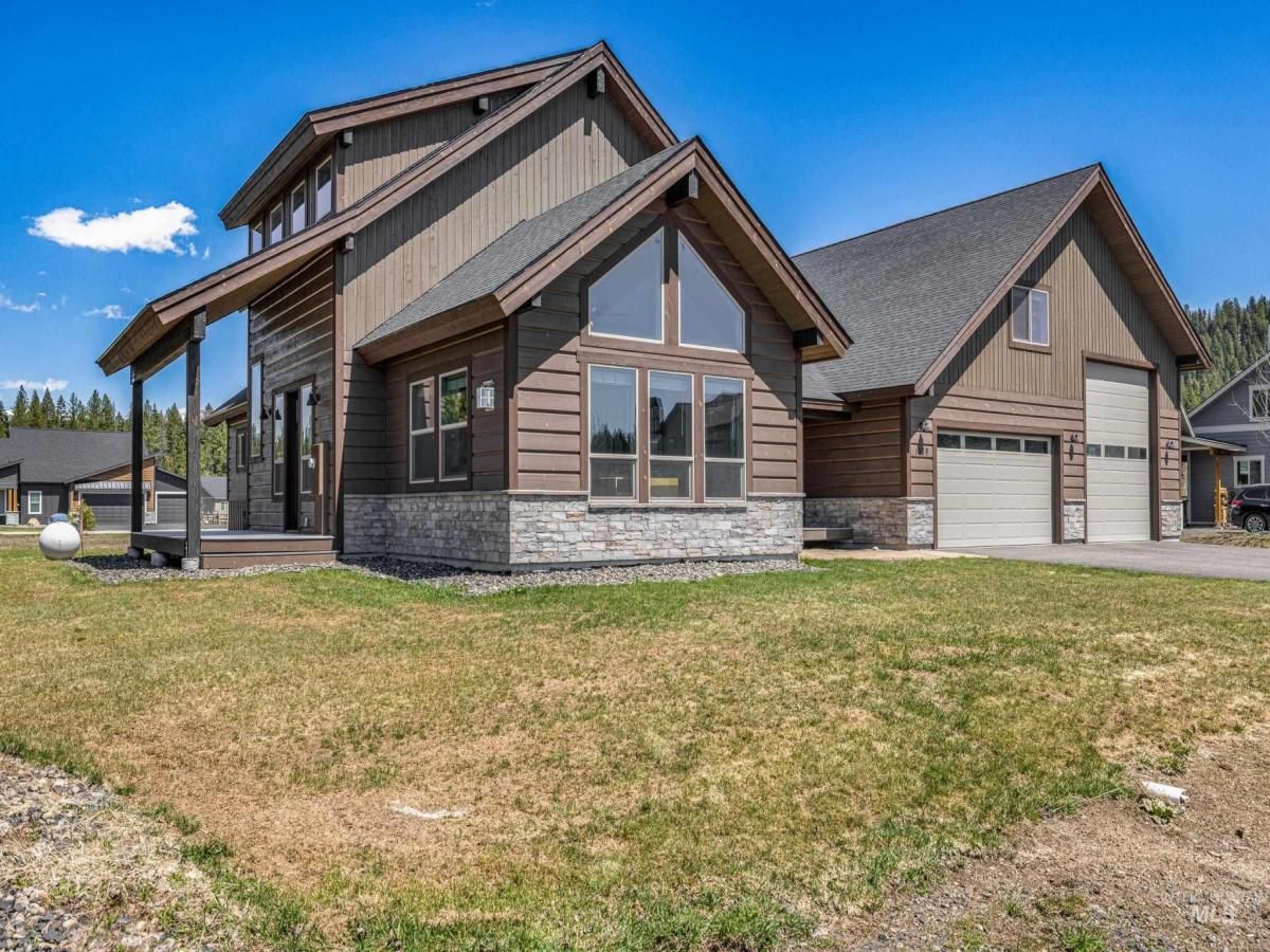 MLS #98971900 image #0