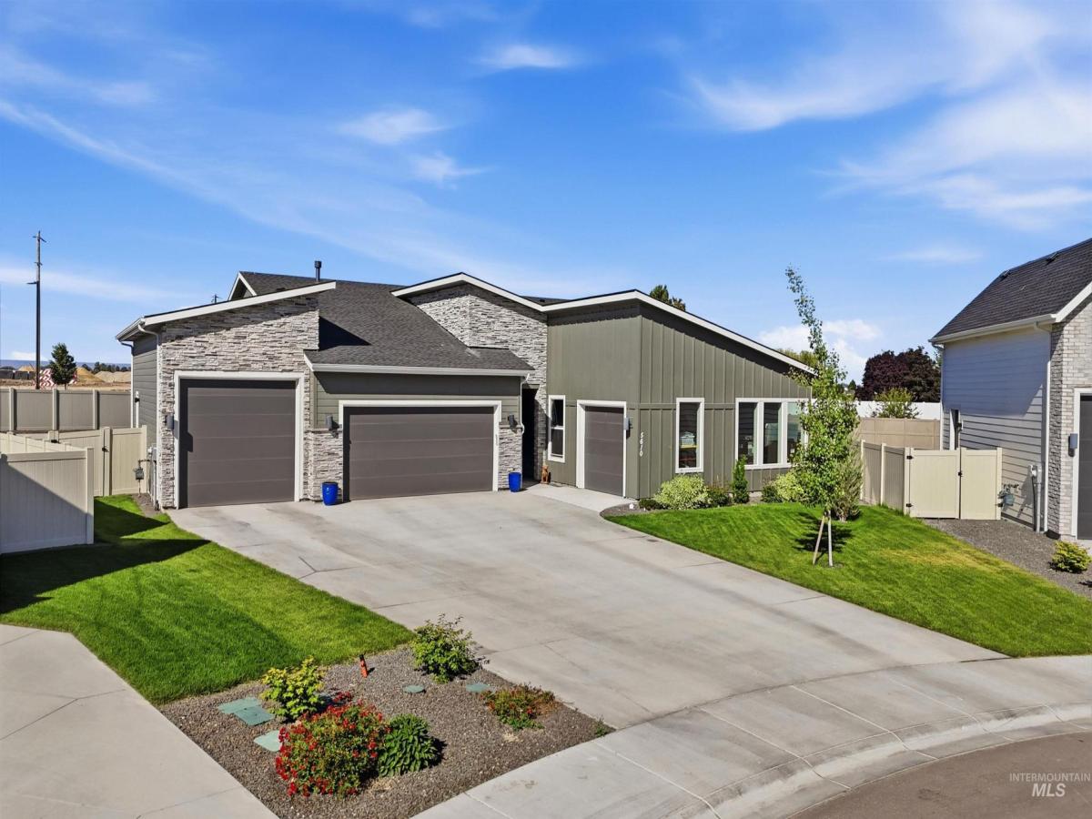 MLS #98972090 image #0
