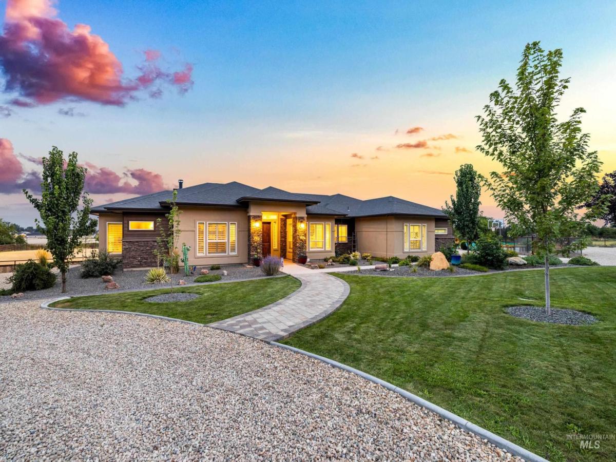 MLS #98972267 image #0