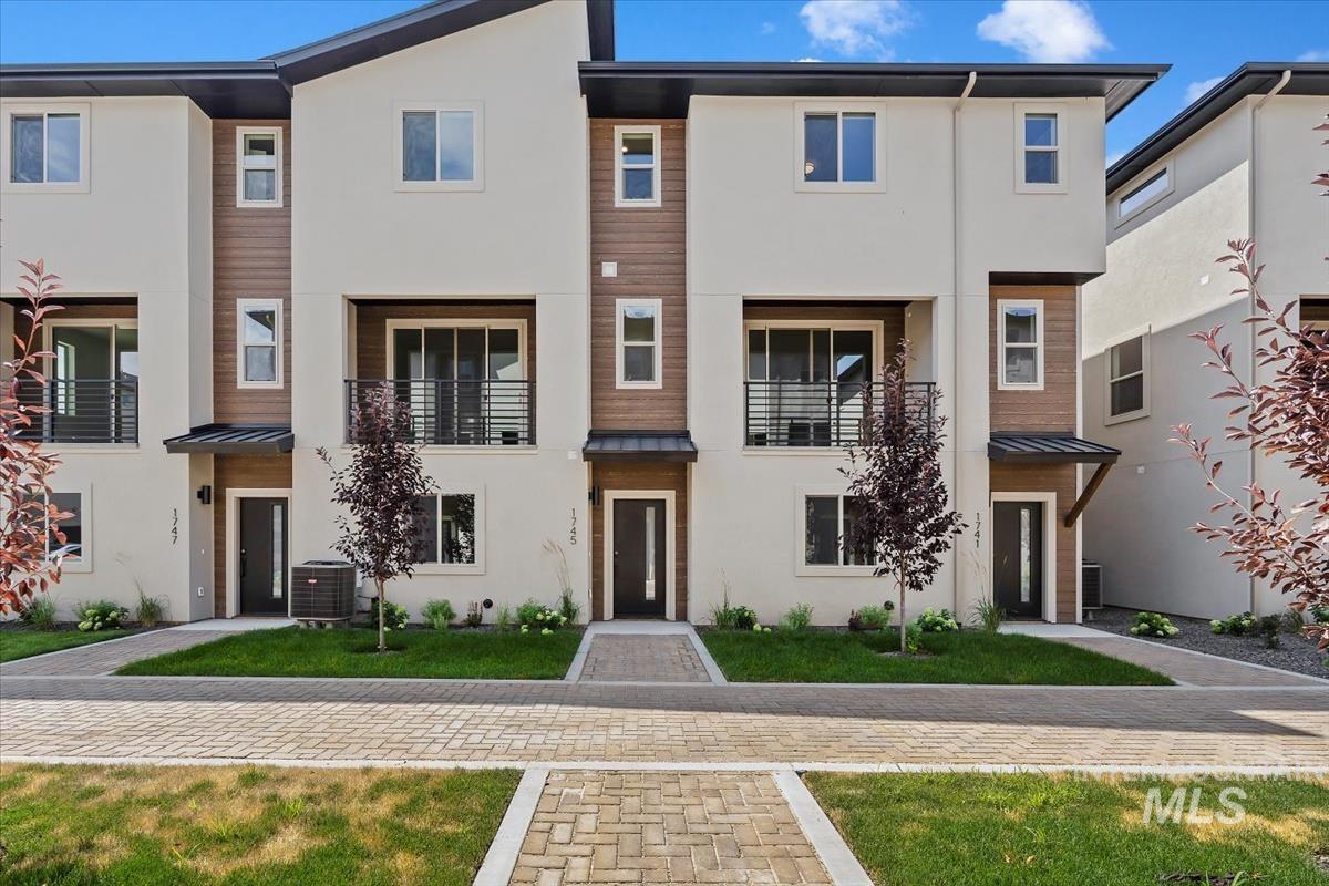 MLS #98972273 image #0