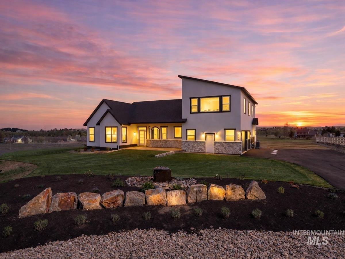 MLS #98972349 image #0