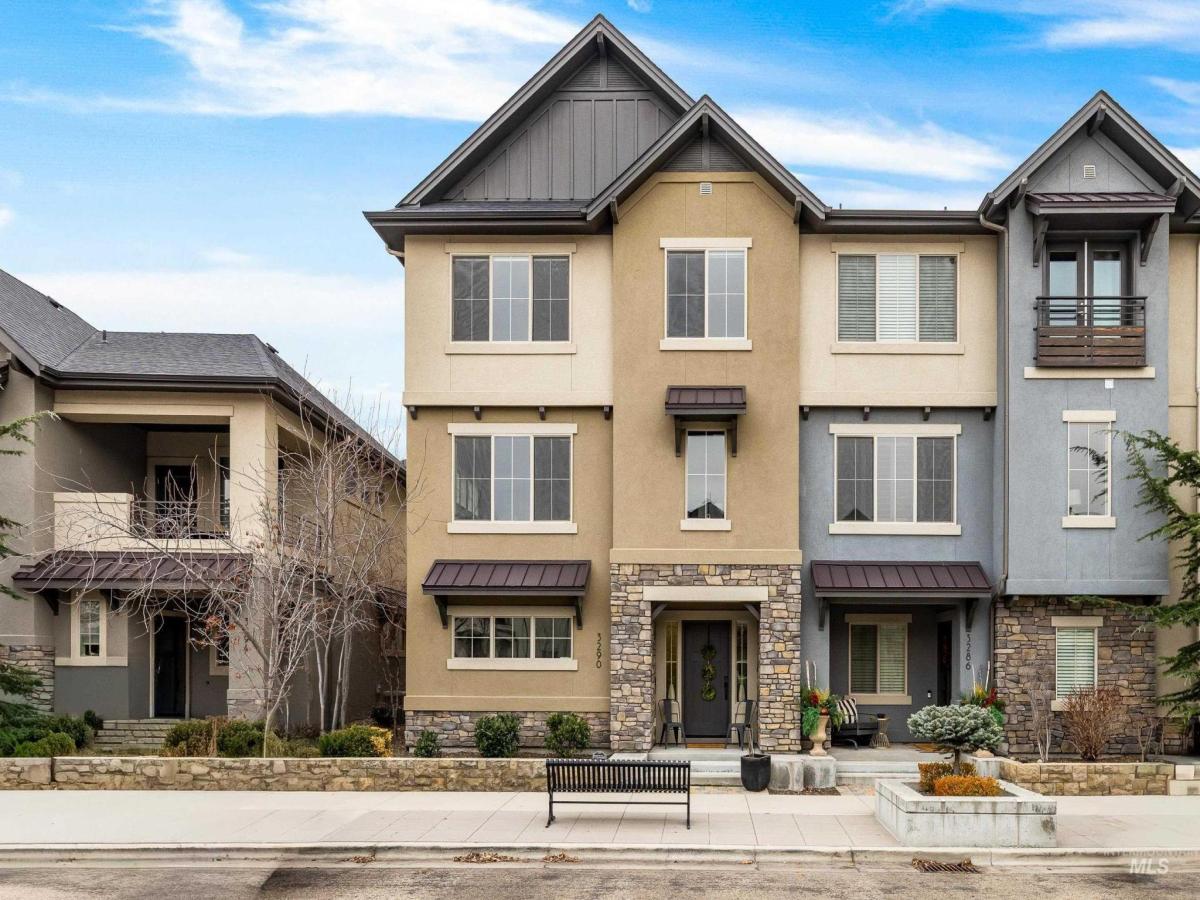 MLS #98972367 image #0