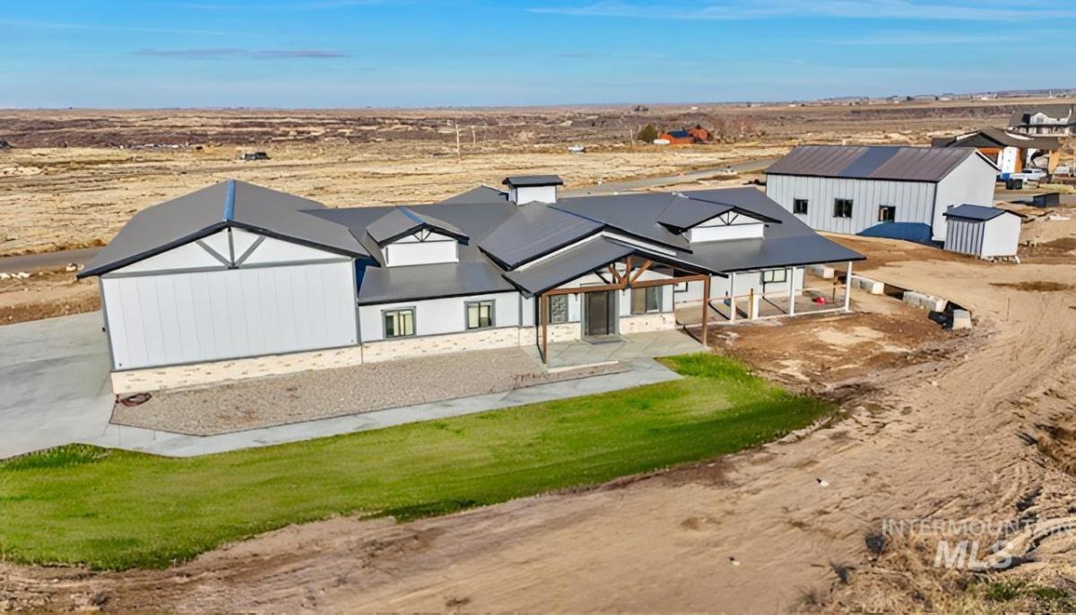 MLS #98972505 image #0