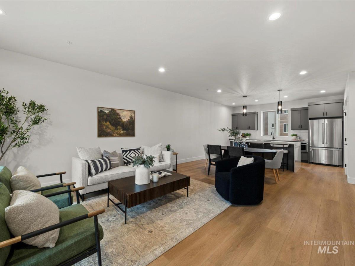 MLS #98972557 image #0