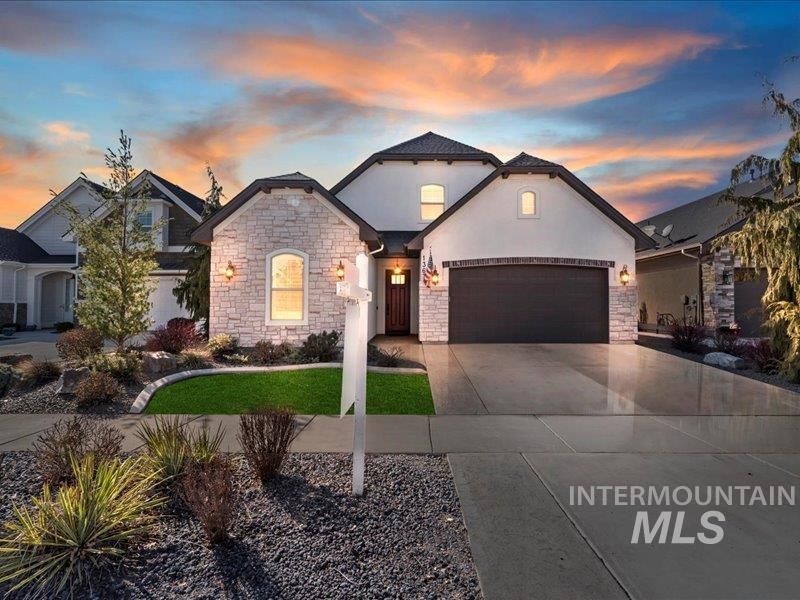 MLS #98973048 image #0