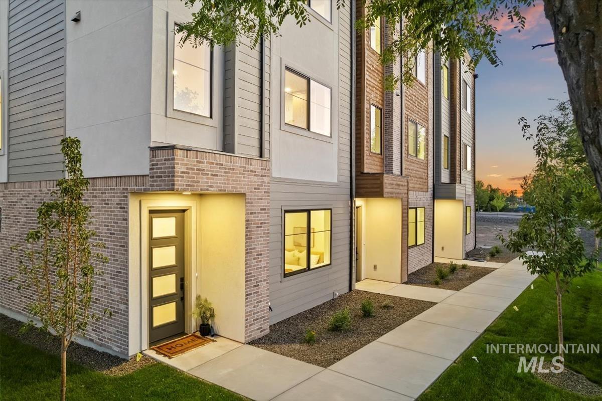 MLS #98973070 image #0