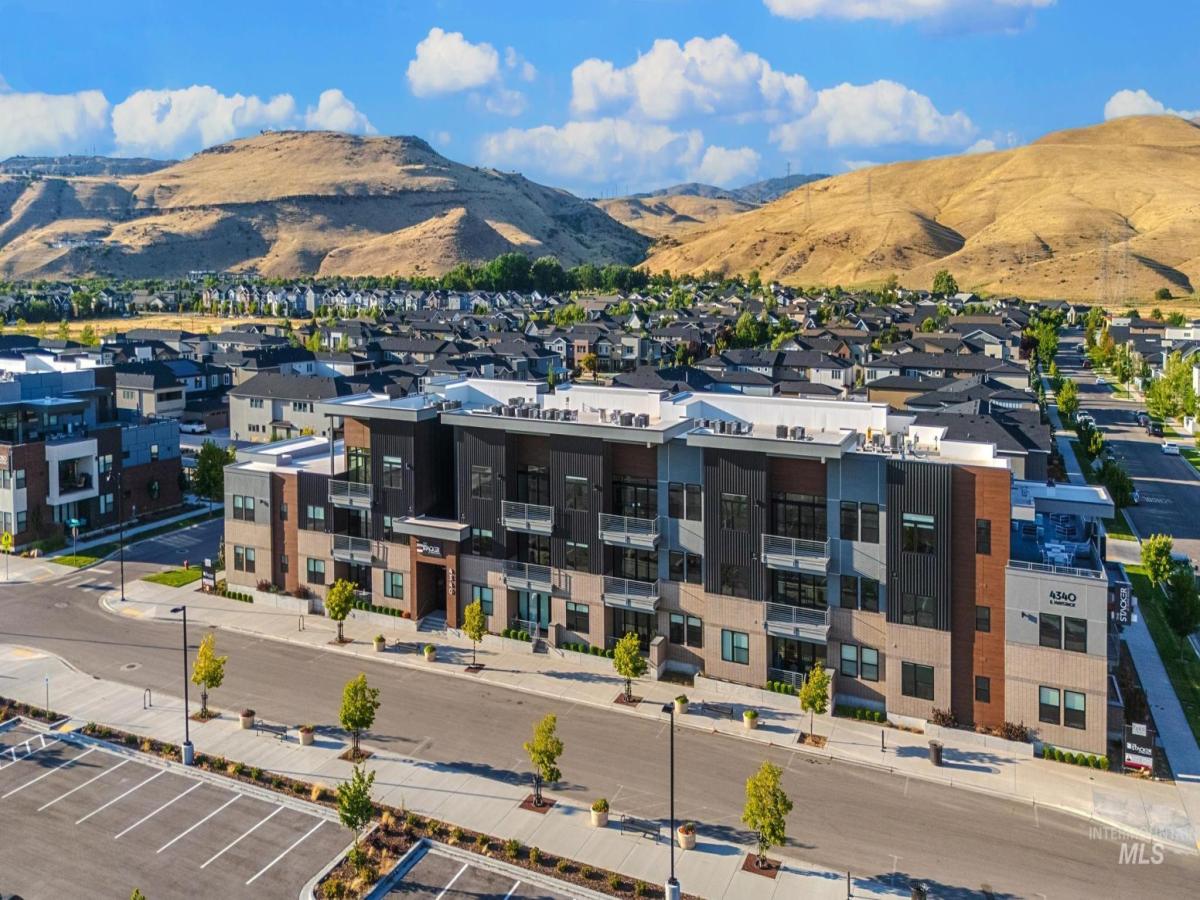 MLS #98973424 image #0