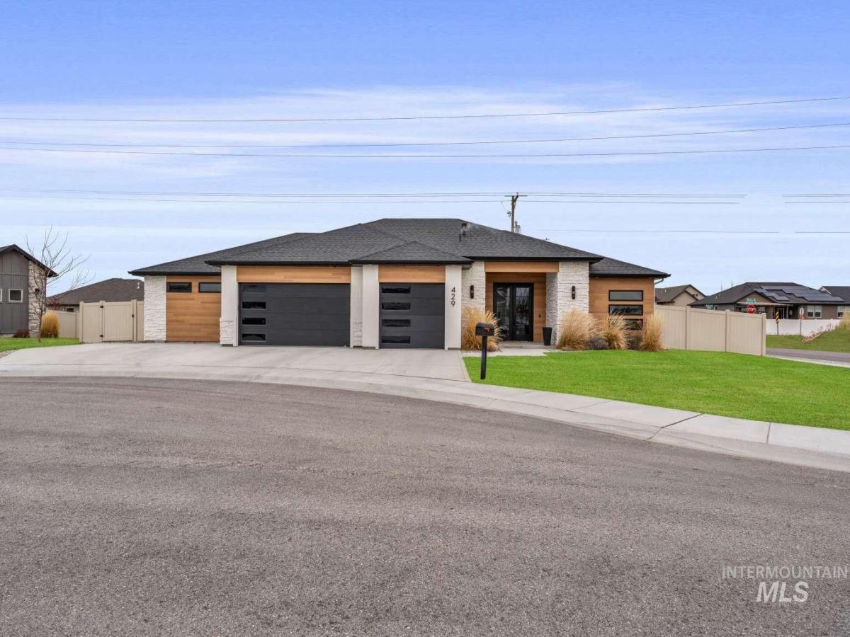 MLS #98973472 image #0