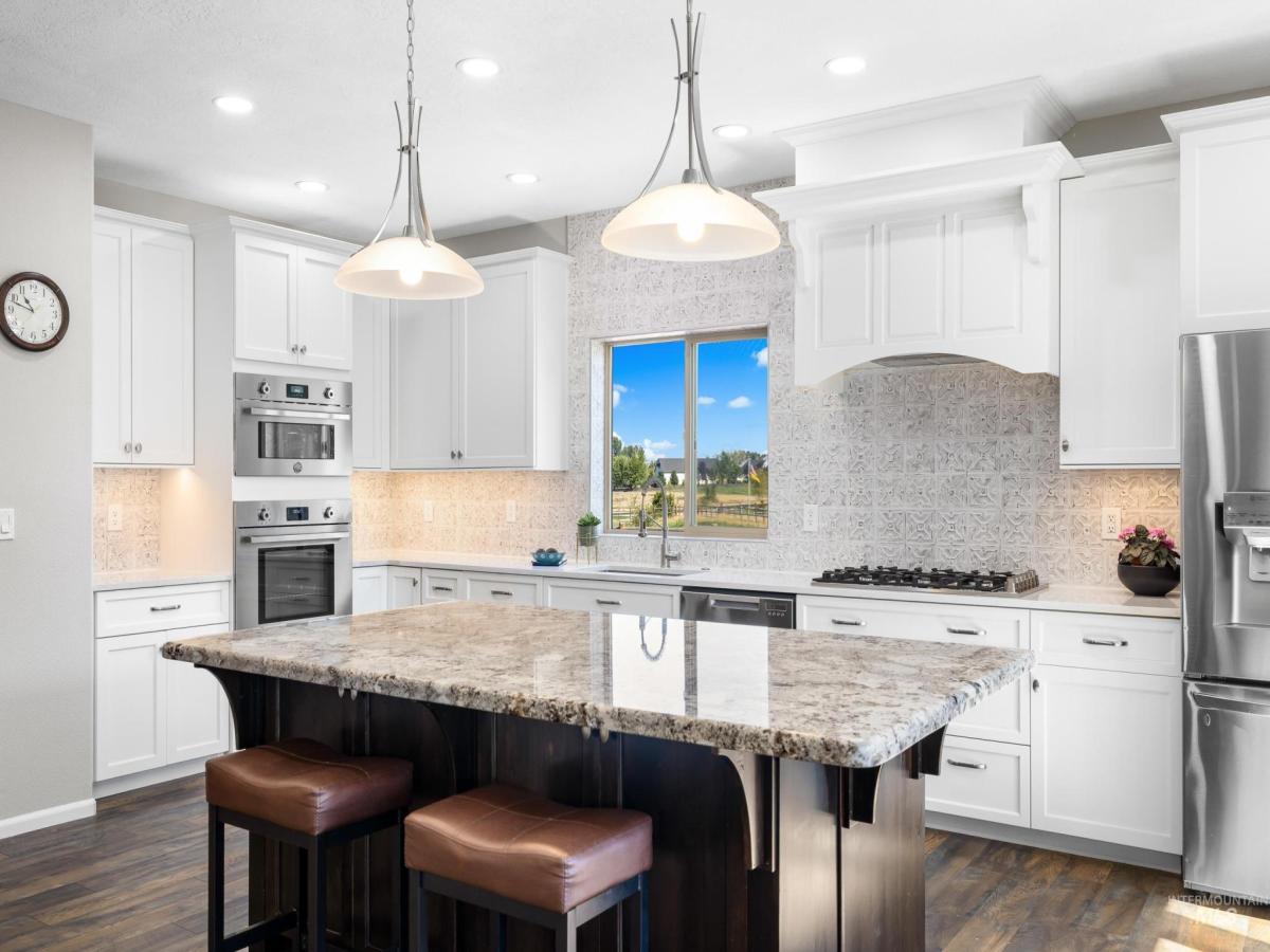 MLS #98973752 image #0