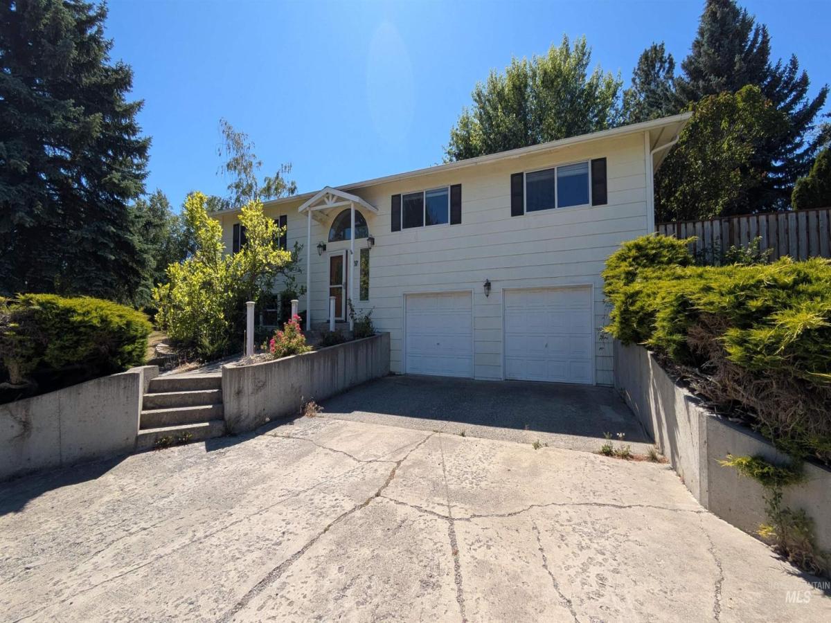 MLS #98974126 image #0