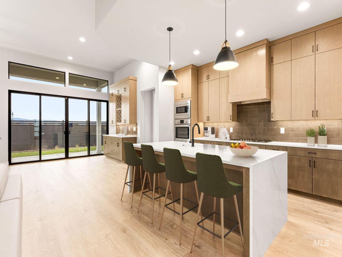 MLS #98974261 image #0