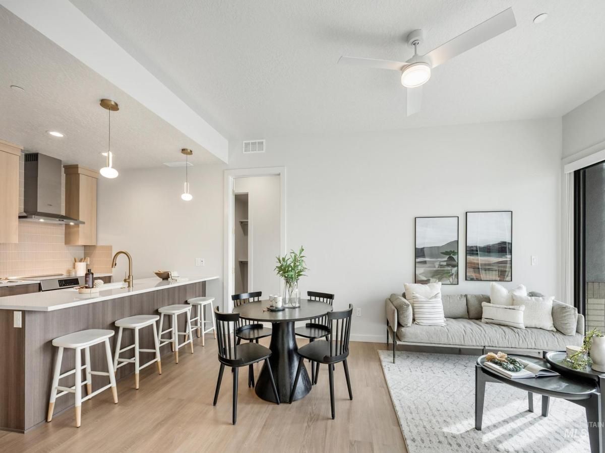 MLS #98974289 image #0