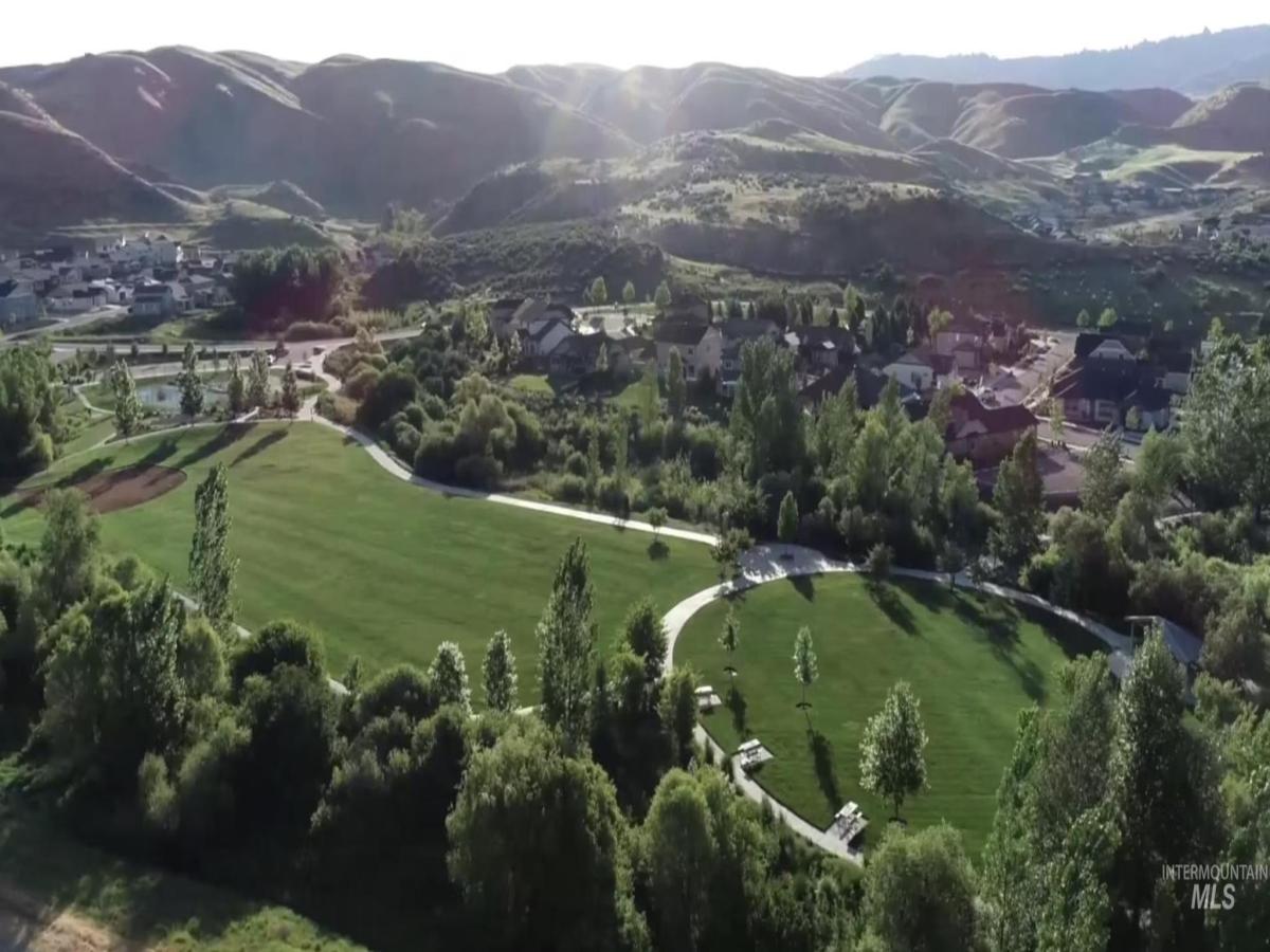 MLS #98974358 image #0