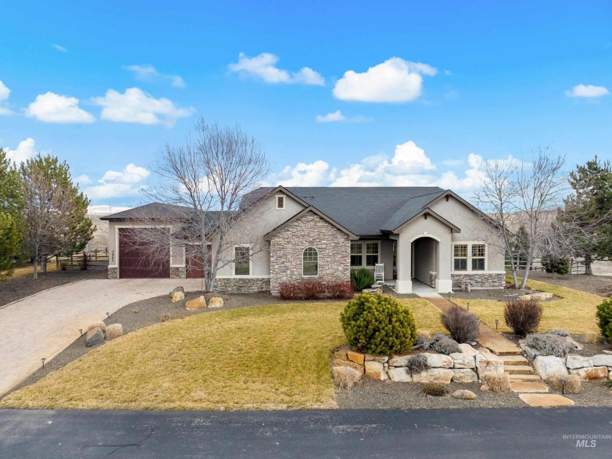 MLS #98974410 image #0