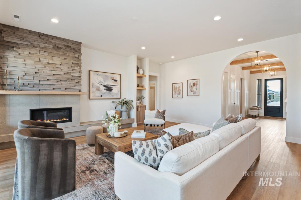 MLS #98974554 image #0