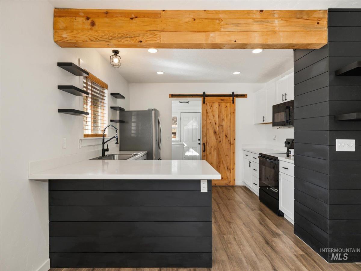 MLS #98974645 image #0