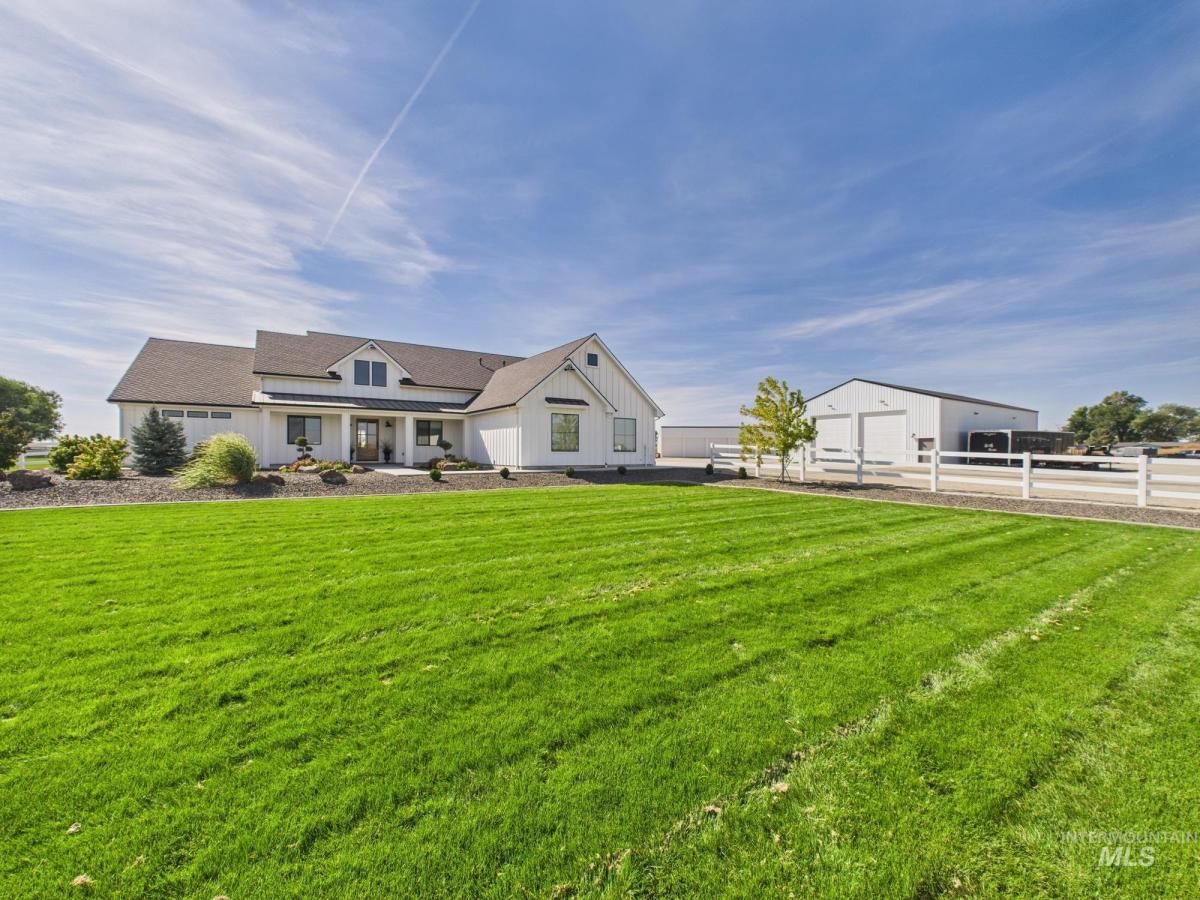 MLS #98975130 image #0