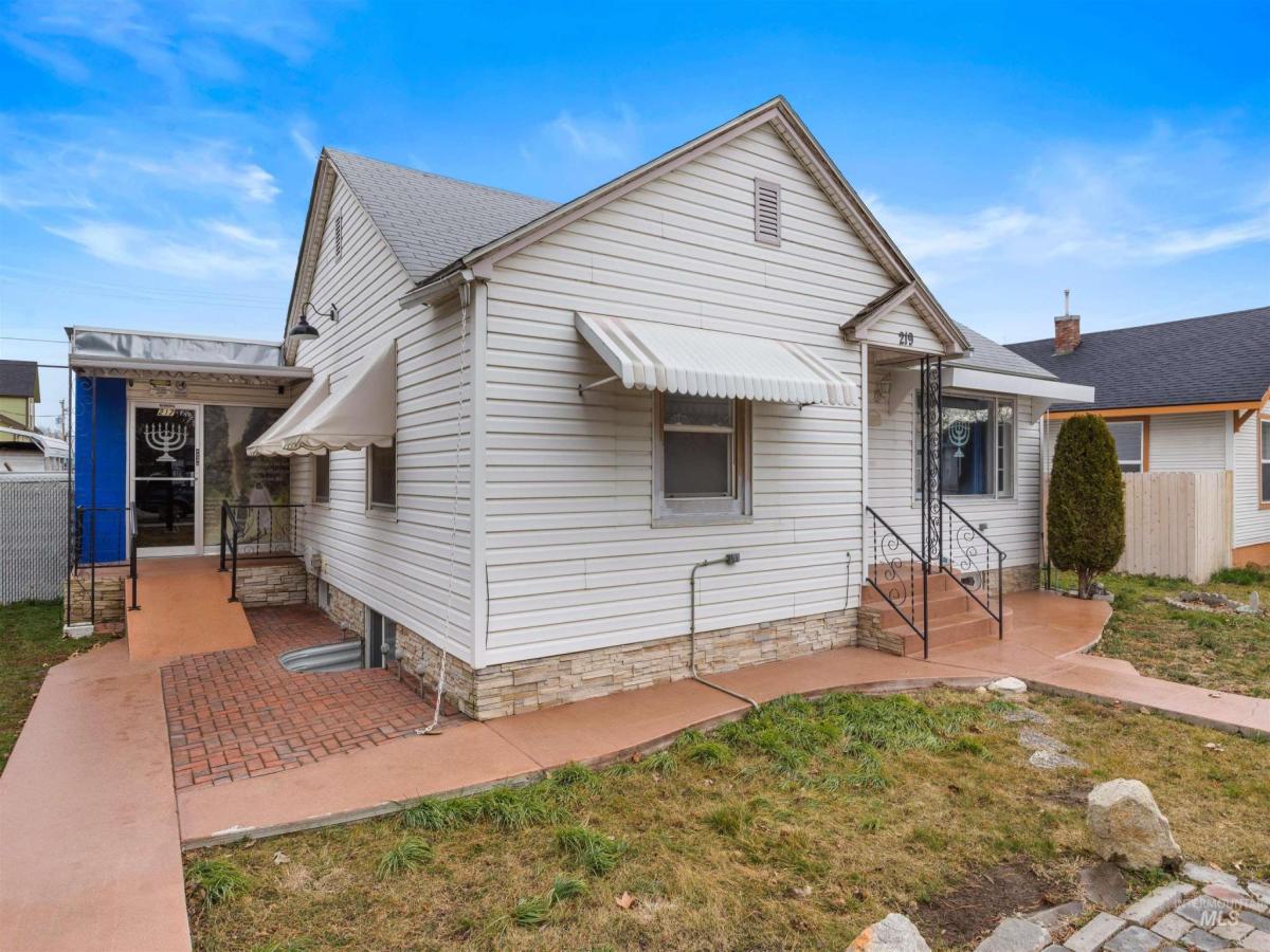 MLS #98975323 image #0